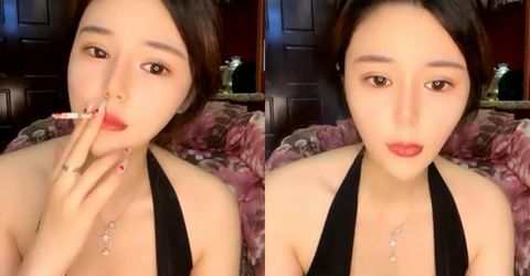 巨乳美女在家无聊直播给兄弟们看车灯自慰 KM  - YELAI Home Make Videos[]
