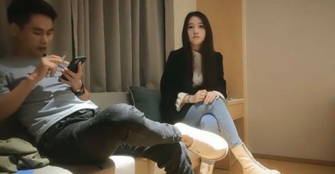 文轩探花-大长腿极品美女酒店援交 KM  - YELAI Home Make Videos[]