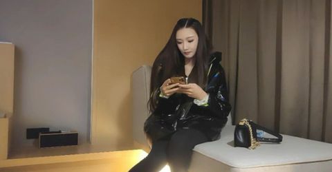探花小哥约175CM的大长腿外围美女 KM  - YELAI Home Make Videos[]